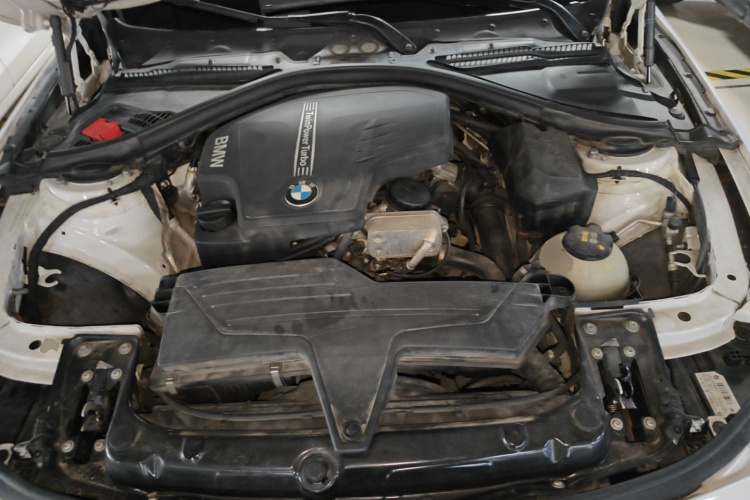 BMW 3 Series 2016 #20 BMW 3 Series 2016 car image #20