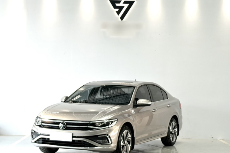 Volkswagen Bora 2023 car image #2