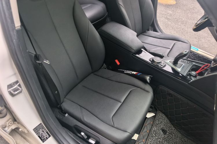 BMW 3 Series 2017 #24 BMW 3 Series 2017 car image #24