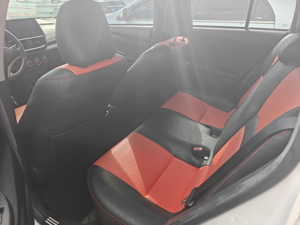 Toyota Vios FS 2020 immagine di auto #4