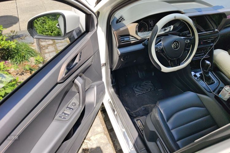 Volkswagen Tharu 2021 #18 Volkswagen Tharu 2021 car image #18