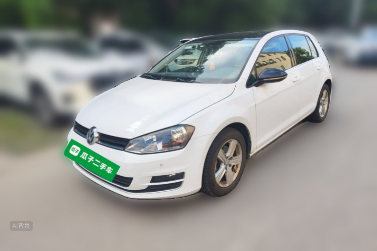 Volkswagen Golf 2017 car image #2