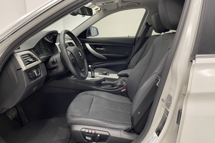 BMW 3 Series 2015 #15 BMW 3 Series 2015 car image #15