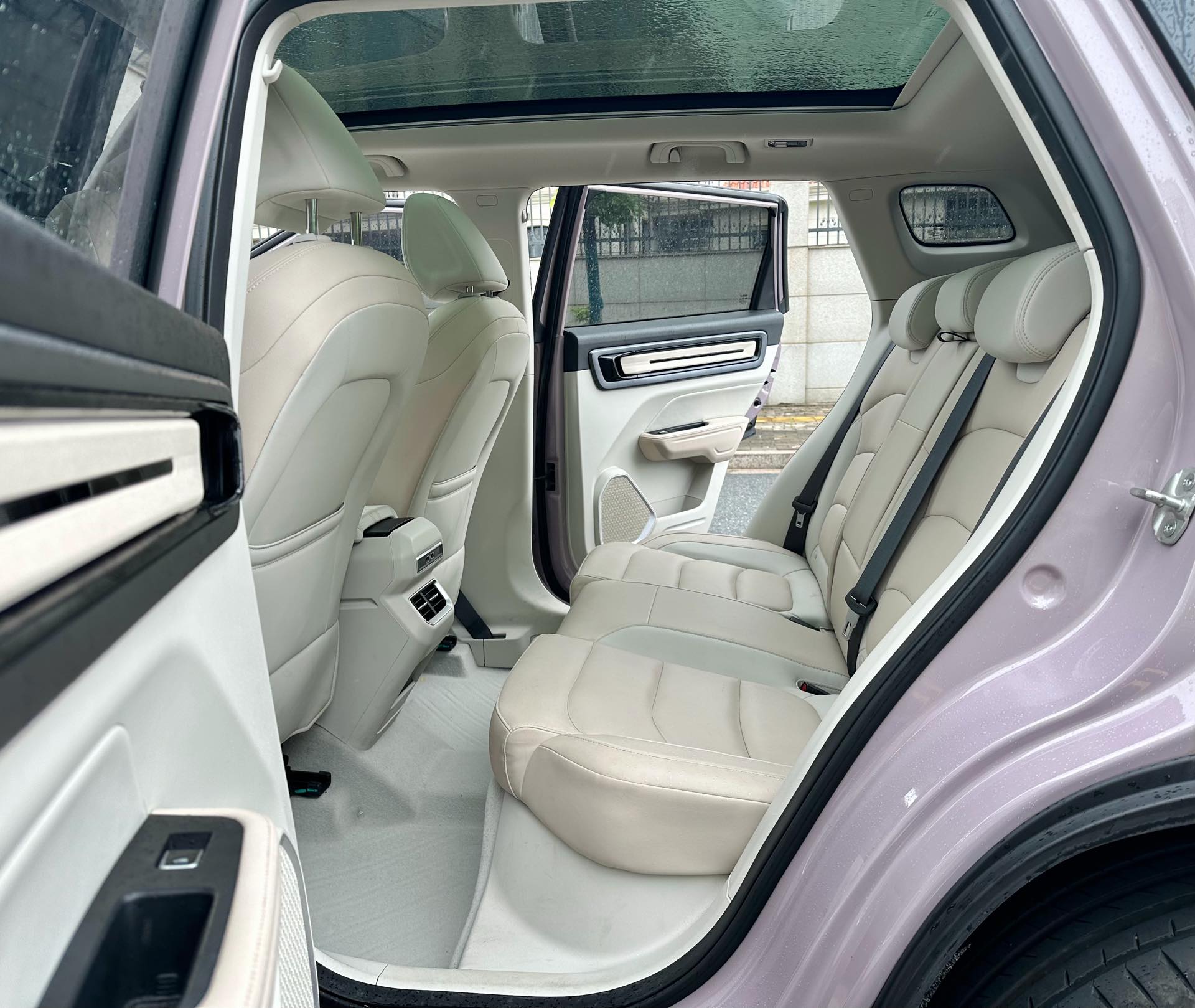 GEELY ICON 2024 immagine di auto #8
