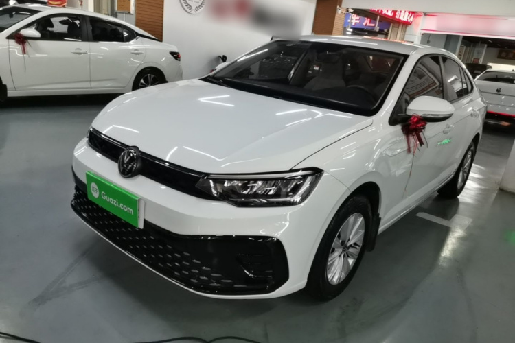 Volkswagen Lavida 2025 car image #2
