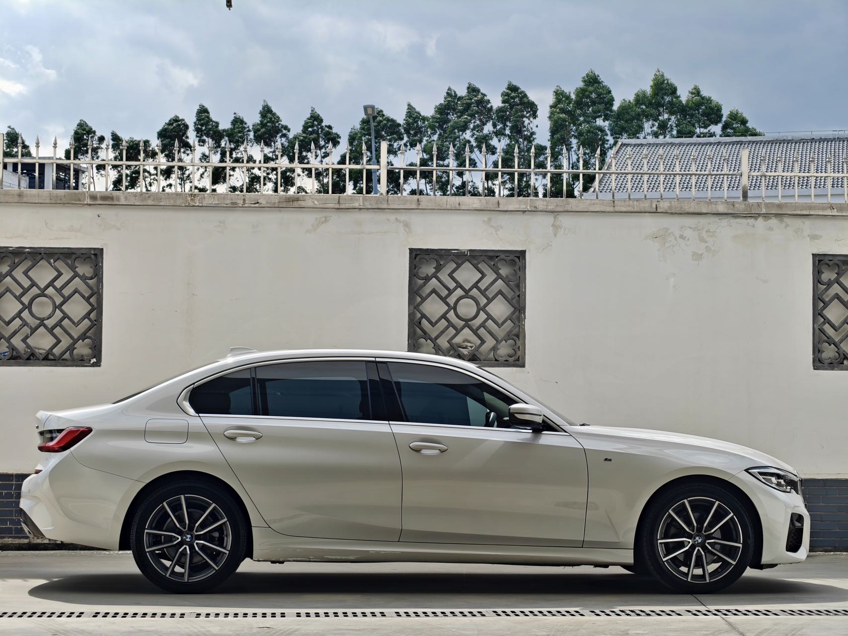 BMW 3 Series 2021 imagen de coche #3