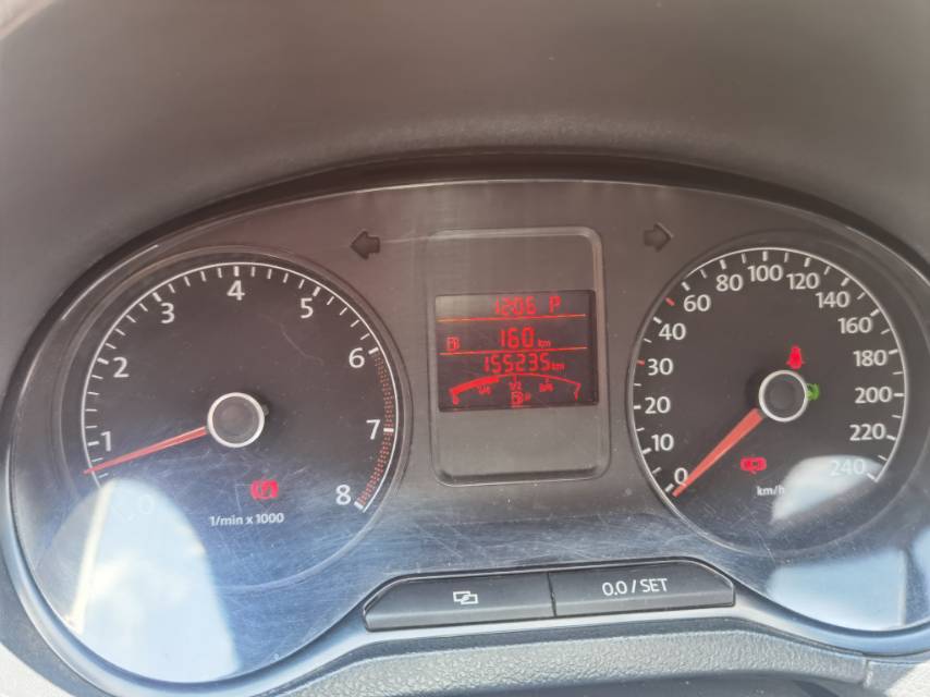 Volkswagen Polo 2012 car image #5