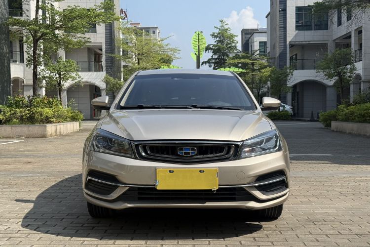 GEELY Emgrand 2019 car image #3