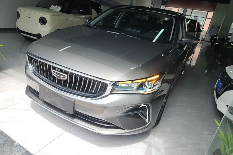 GEELY Emgrand 2021 car image #2