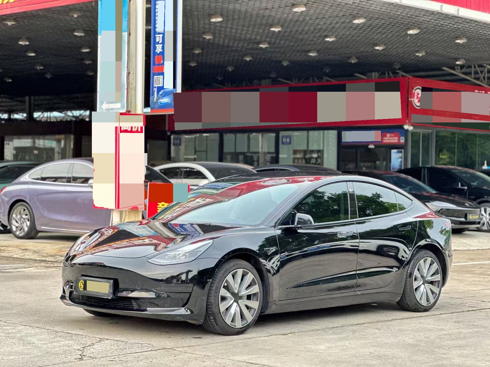 2023 immagine di auto 