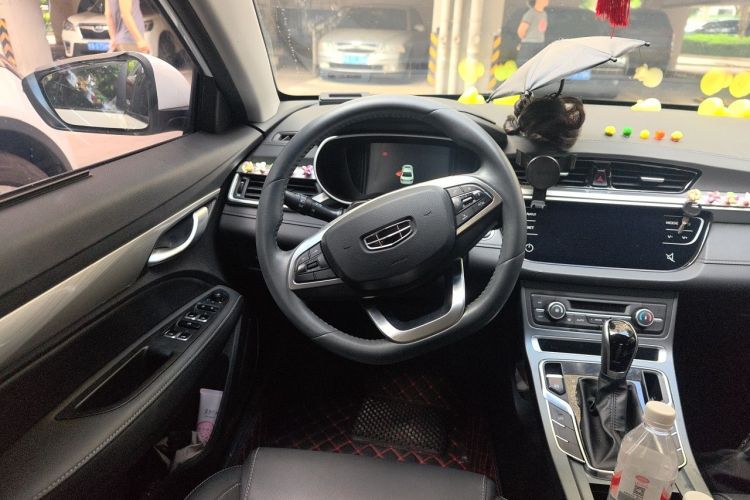 GEELY Emgrand 2020 #15 GEELY Emgrand 2020 car image #15