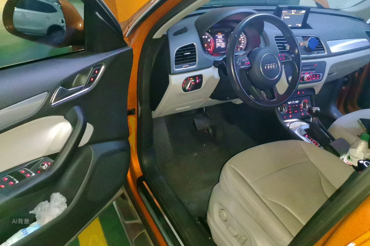 Audi Q3 2015 صورة سيارة #18