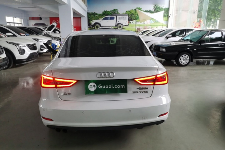 Audi A3 2016 car image #6