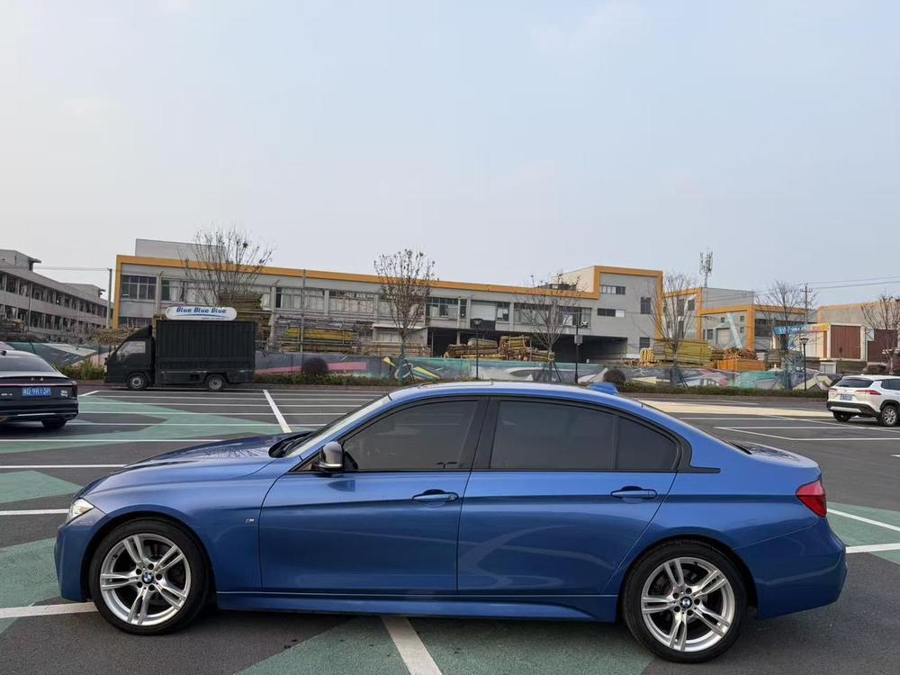 BMW 3 Series 2017 #2 BMW 3 Series 2017 car image #2