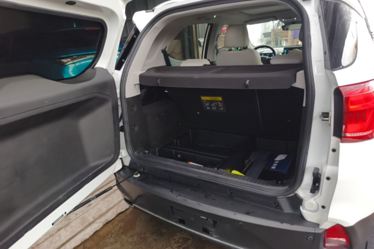 BYD Yuan Pro 2022 car image #19