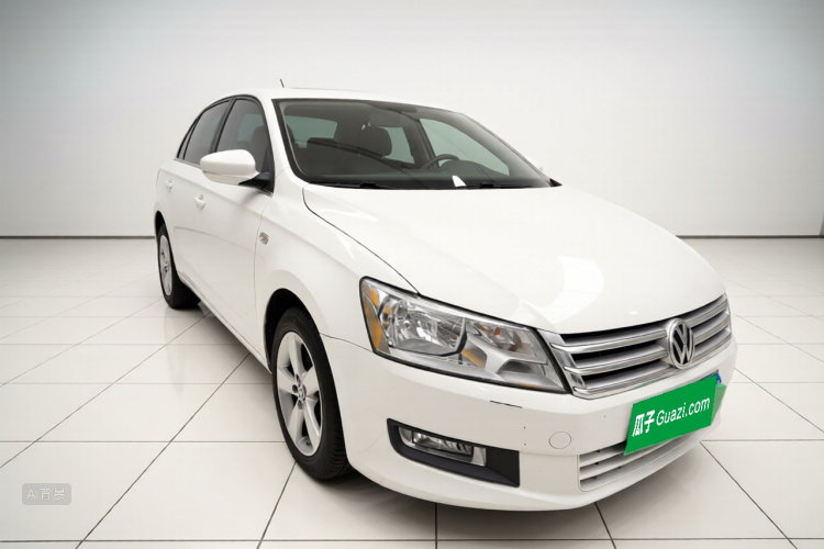 Volkswagen Santana 2015 car image #4