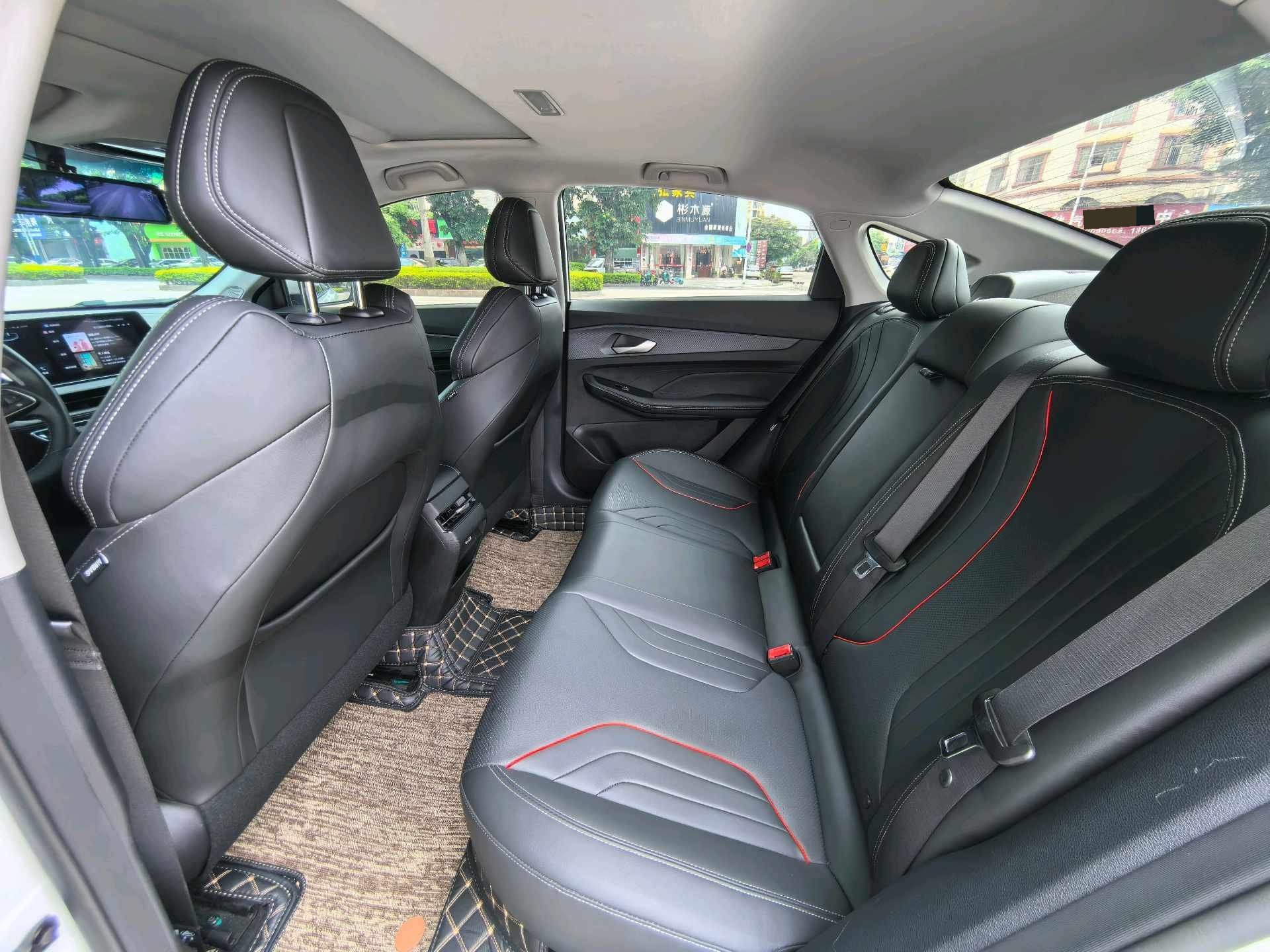 GEELY Binray 2022 image de voiture #6