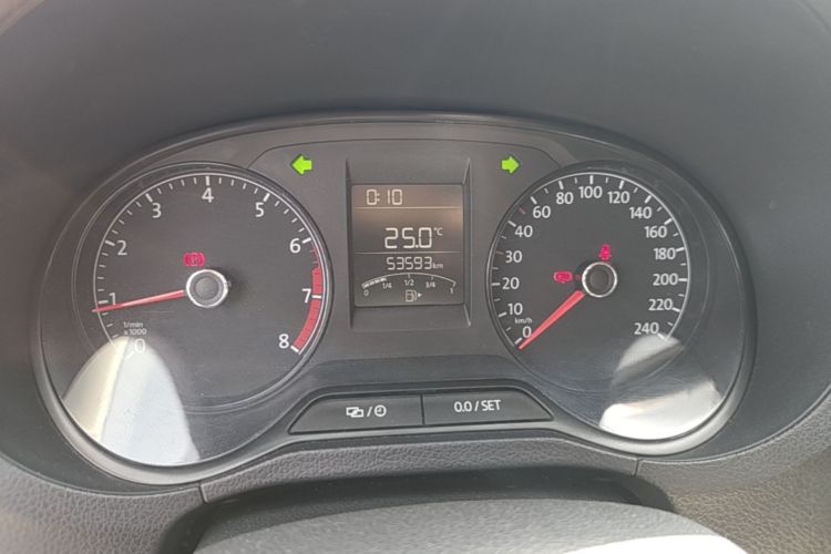 Volkswagen Polo 2017 #12 Volkswagen Polo 2017 car image #12