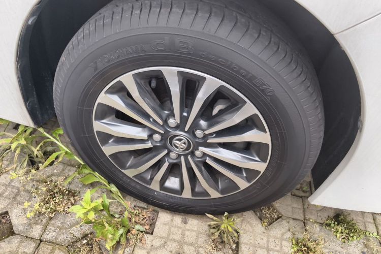 Toyota Corolla 2019 #9 Toyota Corolla 2019 car image #9