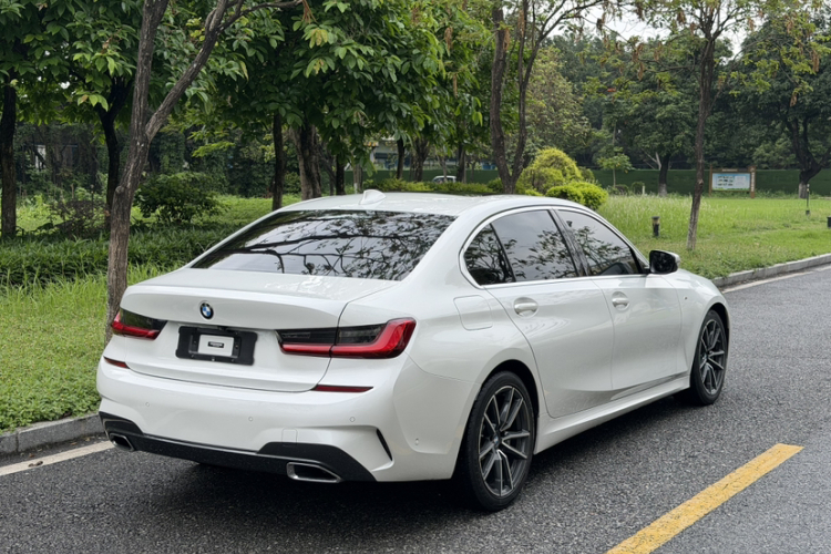 BMW 3 Series 2020 #7 BMW 3 Series 2020 car image #7