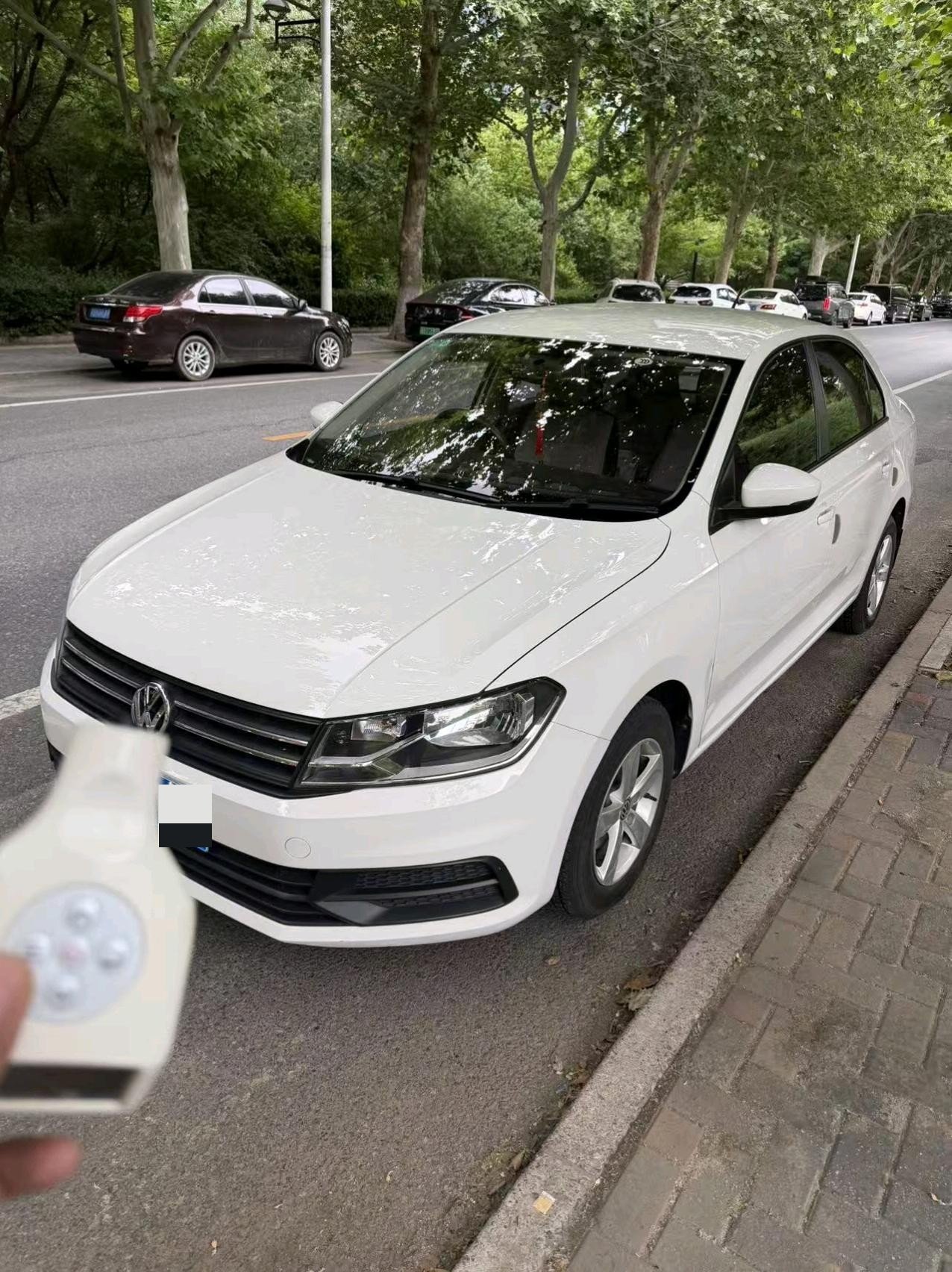 Volkswagen Santana 2018 car image 