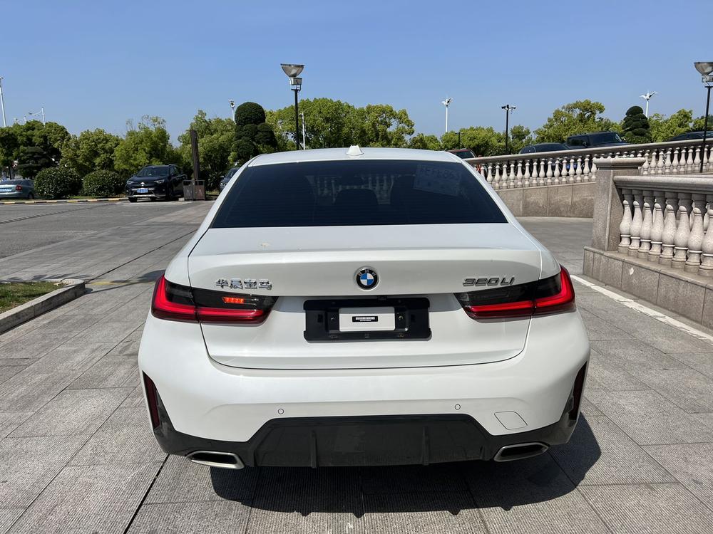 BMW 3 Series 2023 #5 BMW 3 Series 2023 car image #5