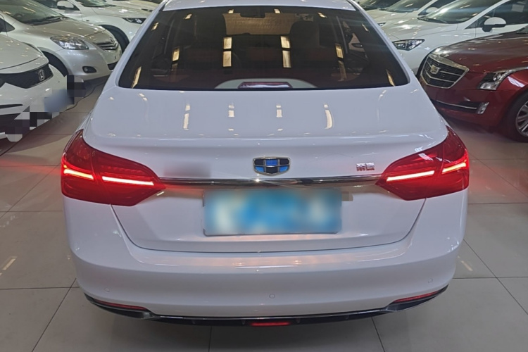 GEELY Emgrand 2018 car image #6