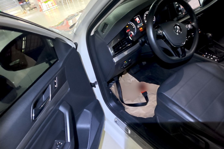Volkswagen Lavida Pure Electric 2019 #16 Volkswagen Lavida Pure Electric 2019 car image #16
