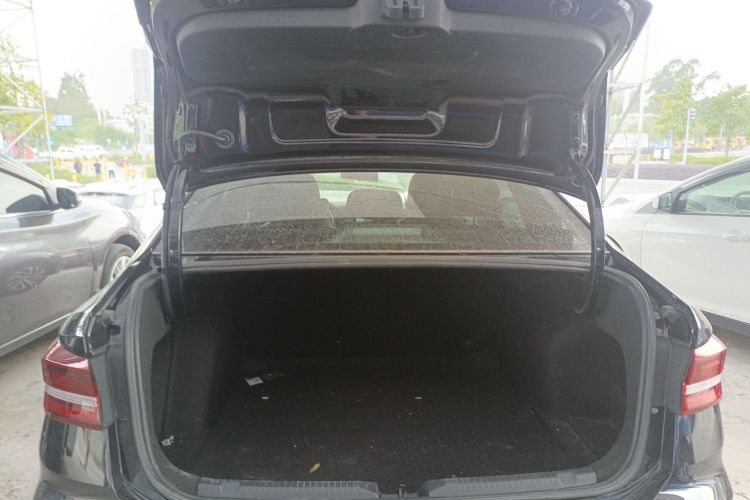 Volkswagen Lavida 2022 imagen de coche #19