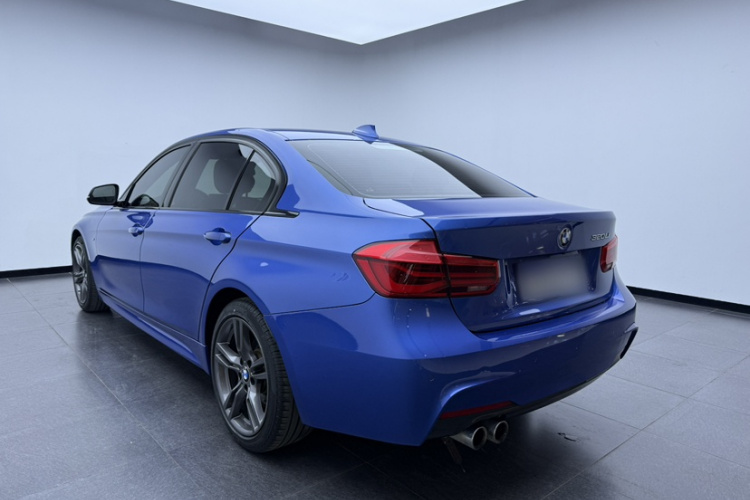 BMW 3 Series 2019 #6 BMW 3 Series 2019 car image #6