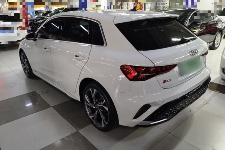 Audi A3 2025 صورة سيارة #5