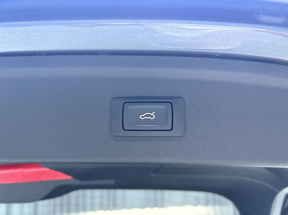 Audi A3 2023 car image #13