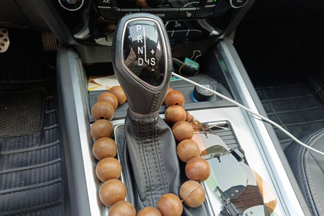 GEELY Vision X6 2016 car image #27