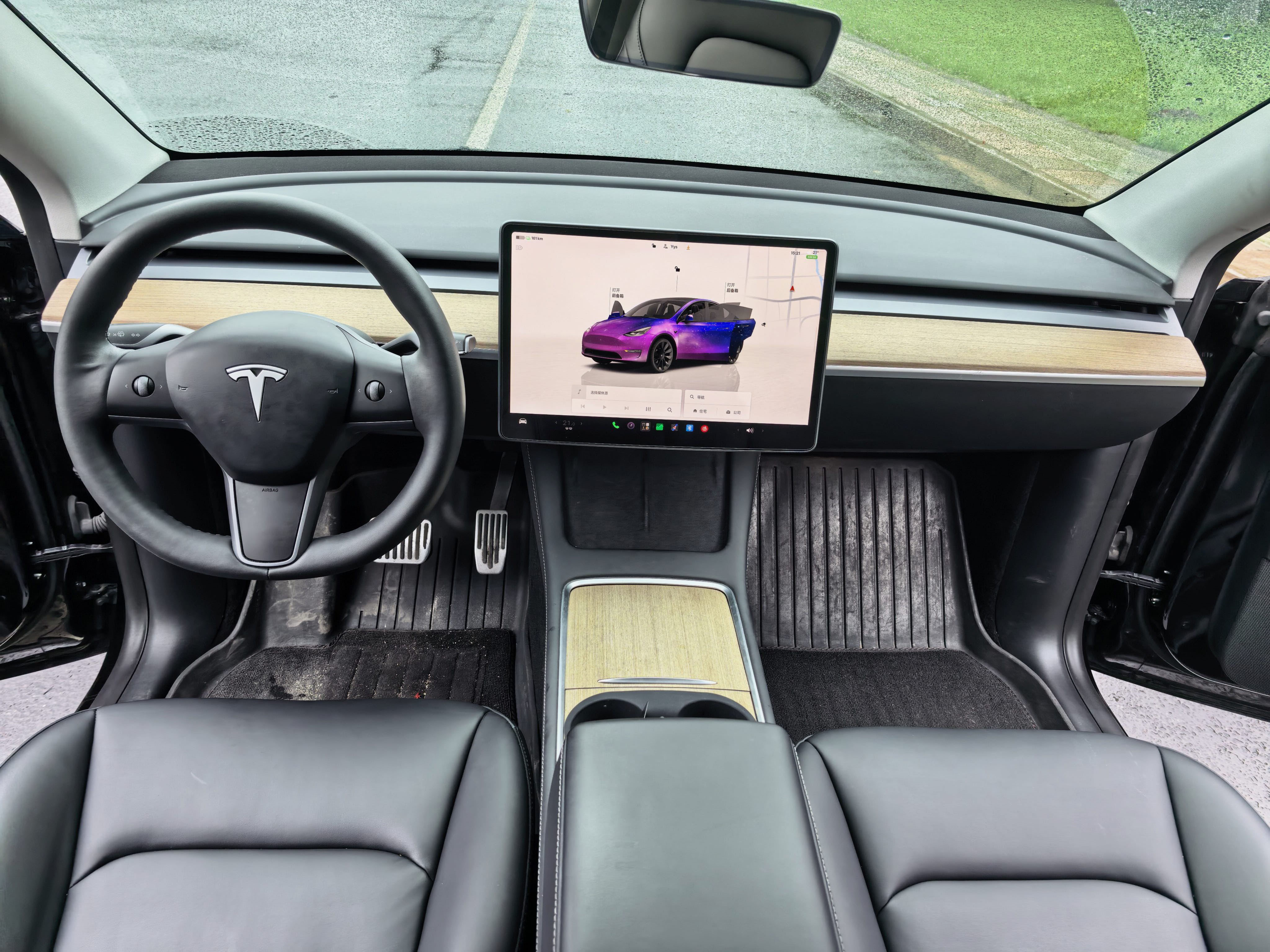 Tesla Model Y 2022 #4 Tesla Model Y 2022 car image #4