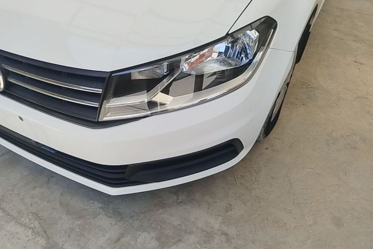 Volkswagen Santana 2022 car image #23