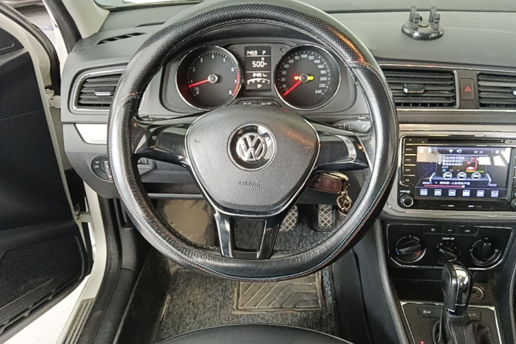 Volkswagen Lavida 2016 car image #11