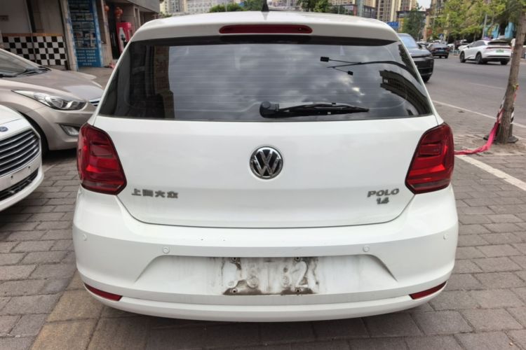 Volkswagen Polo 2015 #6 Volkswagen Polo 2015 car image #6