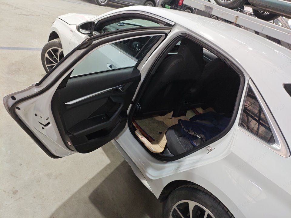 Audi A3 2023 car image #4
