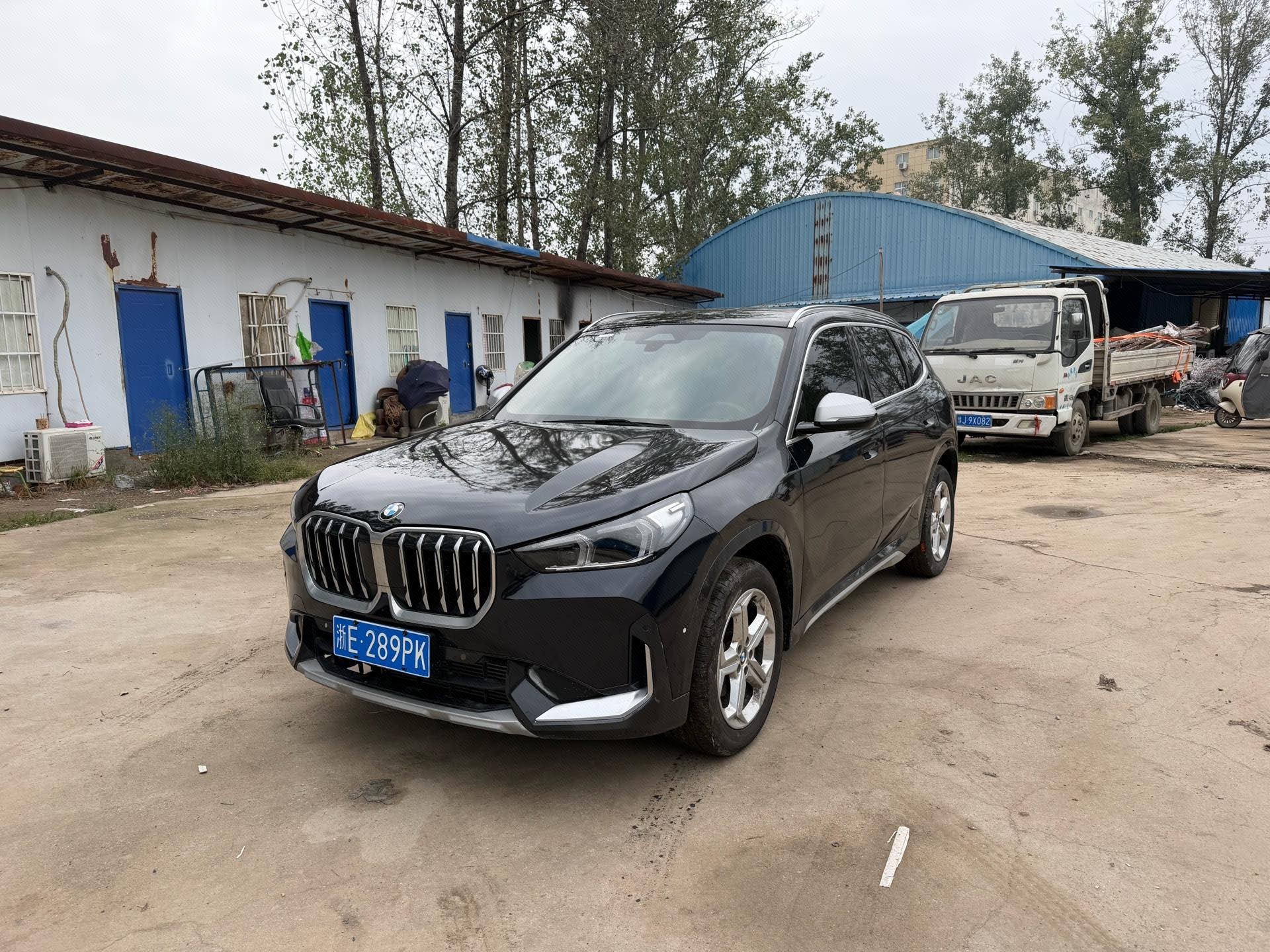 BMW X1 2024 BMW X1 2024 car image