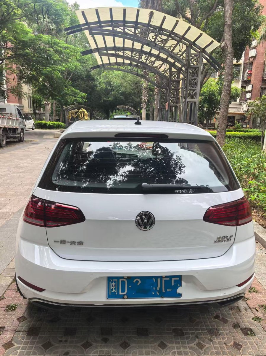 Volkswagen Golf 2019 #6 Volkswagen Golf 2019 car image #6