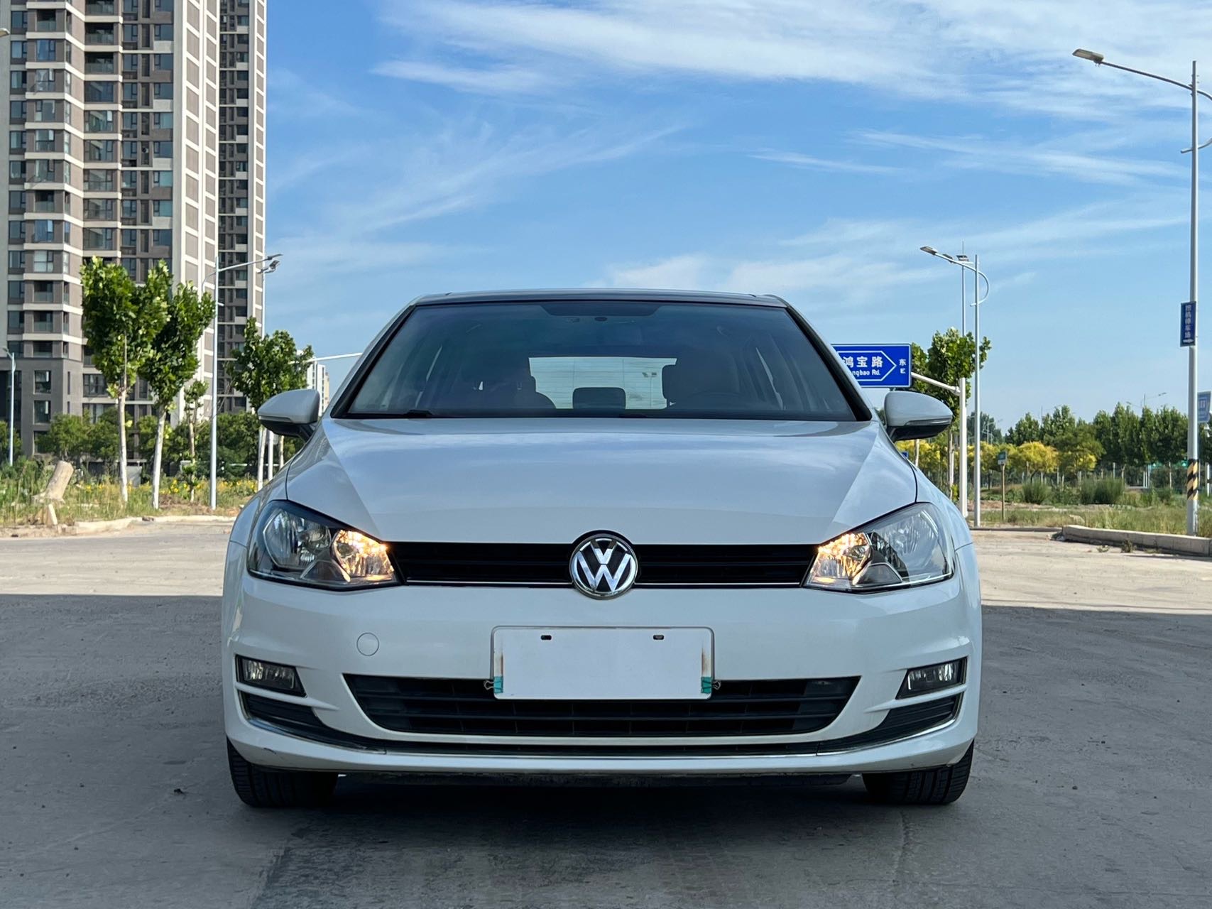 Volkswagen Golf 2016 car image #4