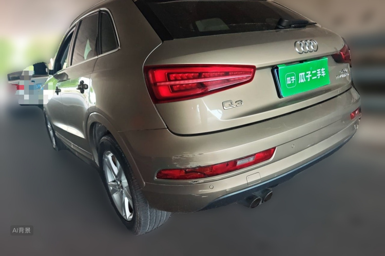 Audi Q3 2018 car image #5