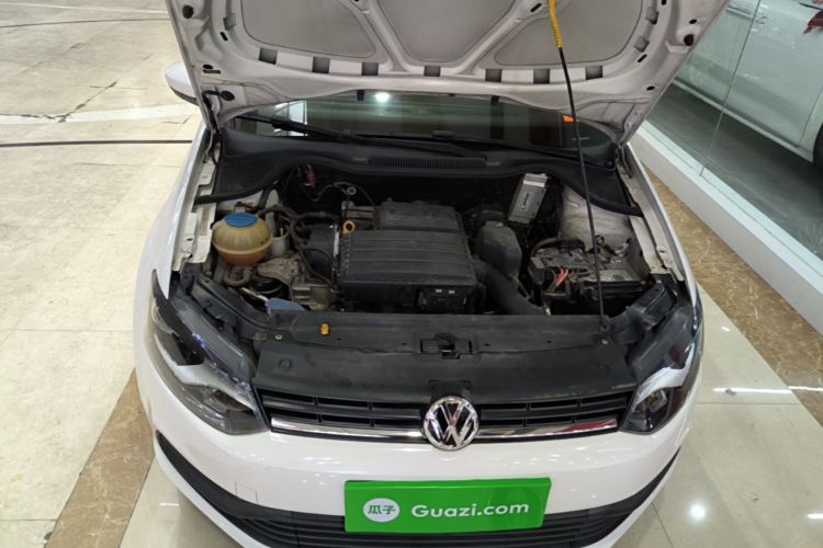 Volkswagen Polo 2018 car image #20