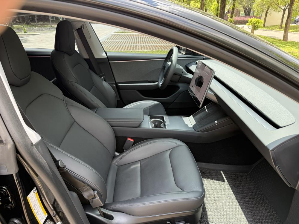 Tesla Model 3 2024 #15 Tesla Model 3 2024 car image #15