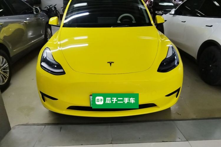 Tesla Model Y 2022 car image #3
