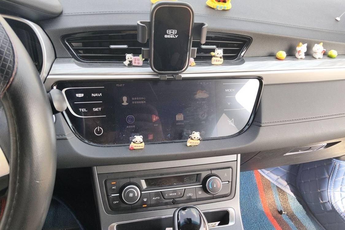 GEELY Emgrand 2019 car image #26