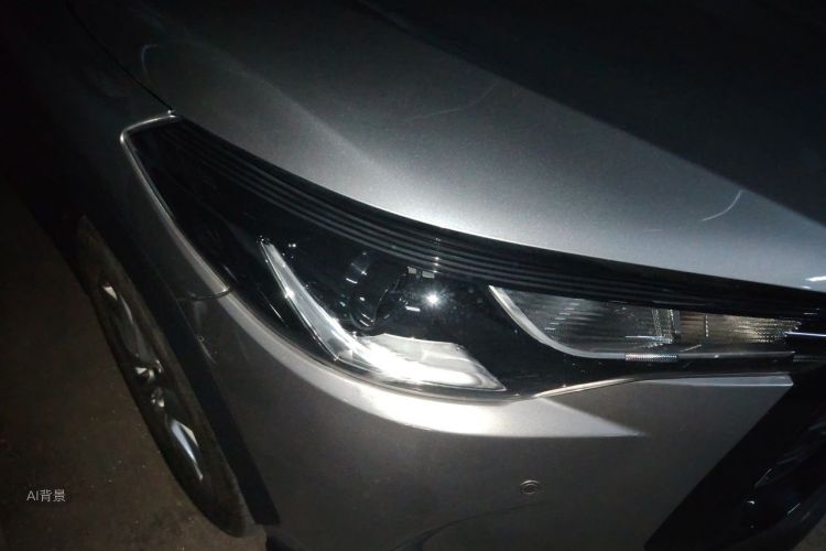 Toyota Corolla Cross 2024 car image #8