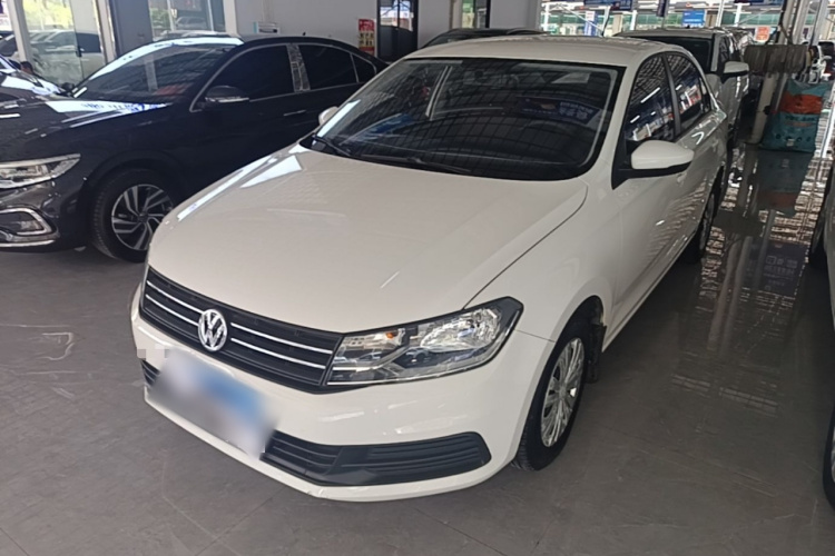 Volkswagen Santana 2016 car image #2