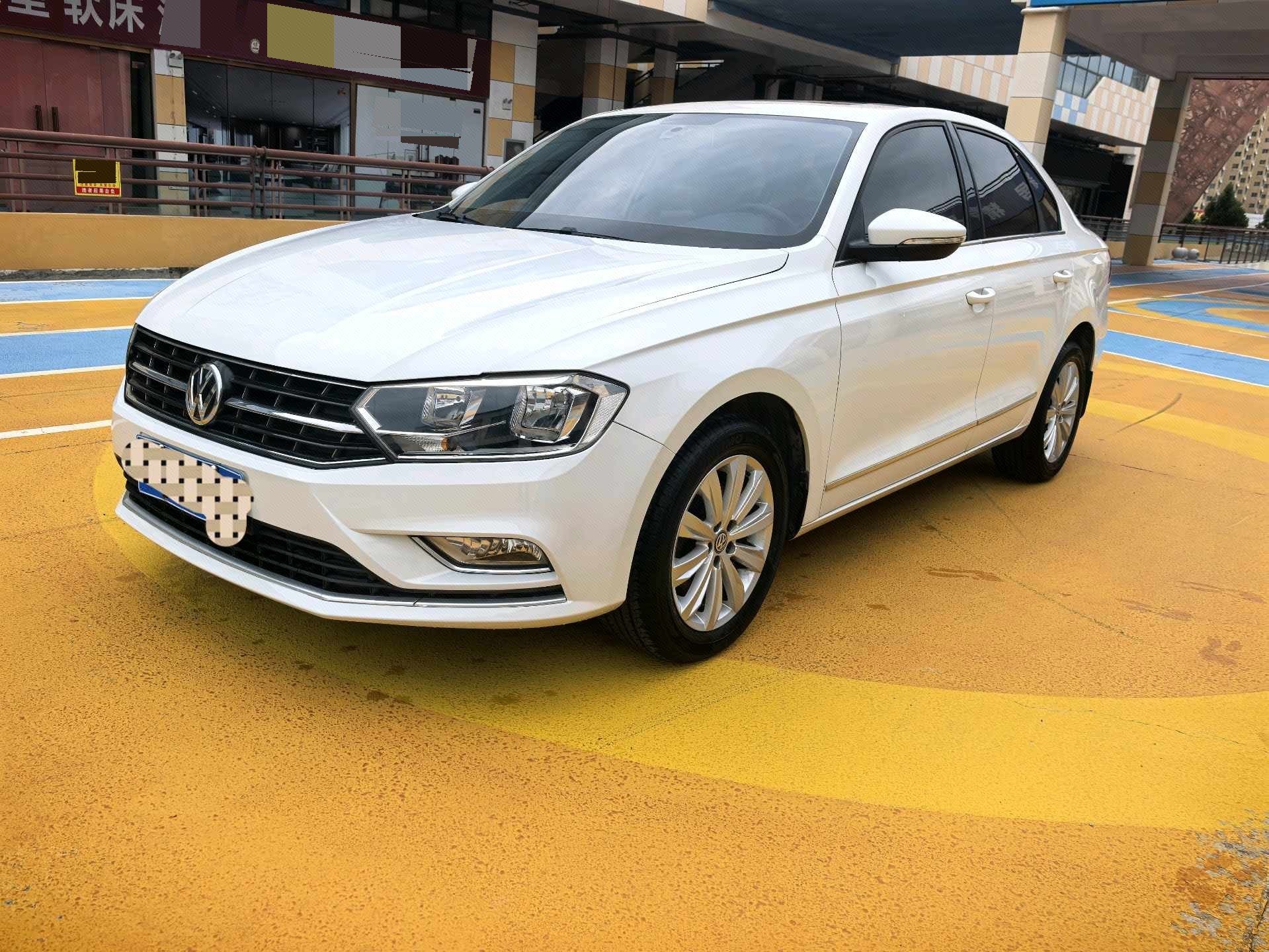 Volkswagen Bora 2017 car image 