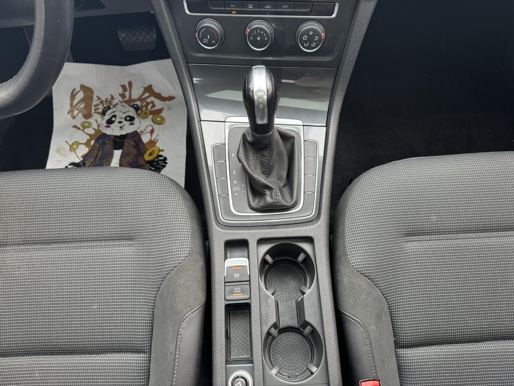 Volkswagen Golf 2019 #12 Volkswagen Golf 2019 car image #12